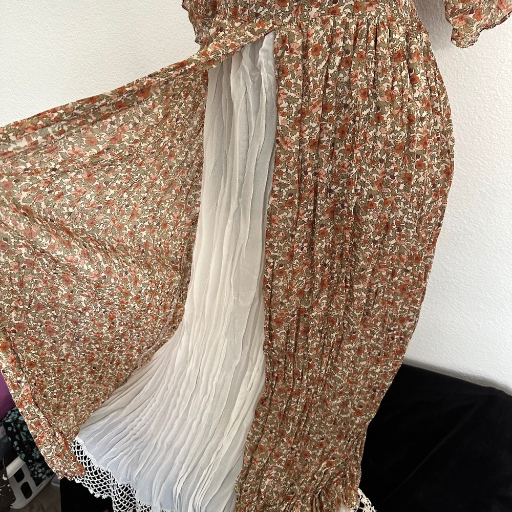Vintage prairie style Dress. - Picture 6 of 8
